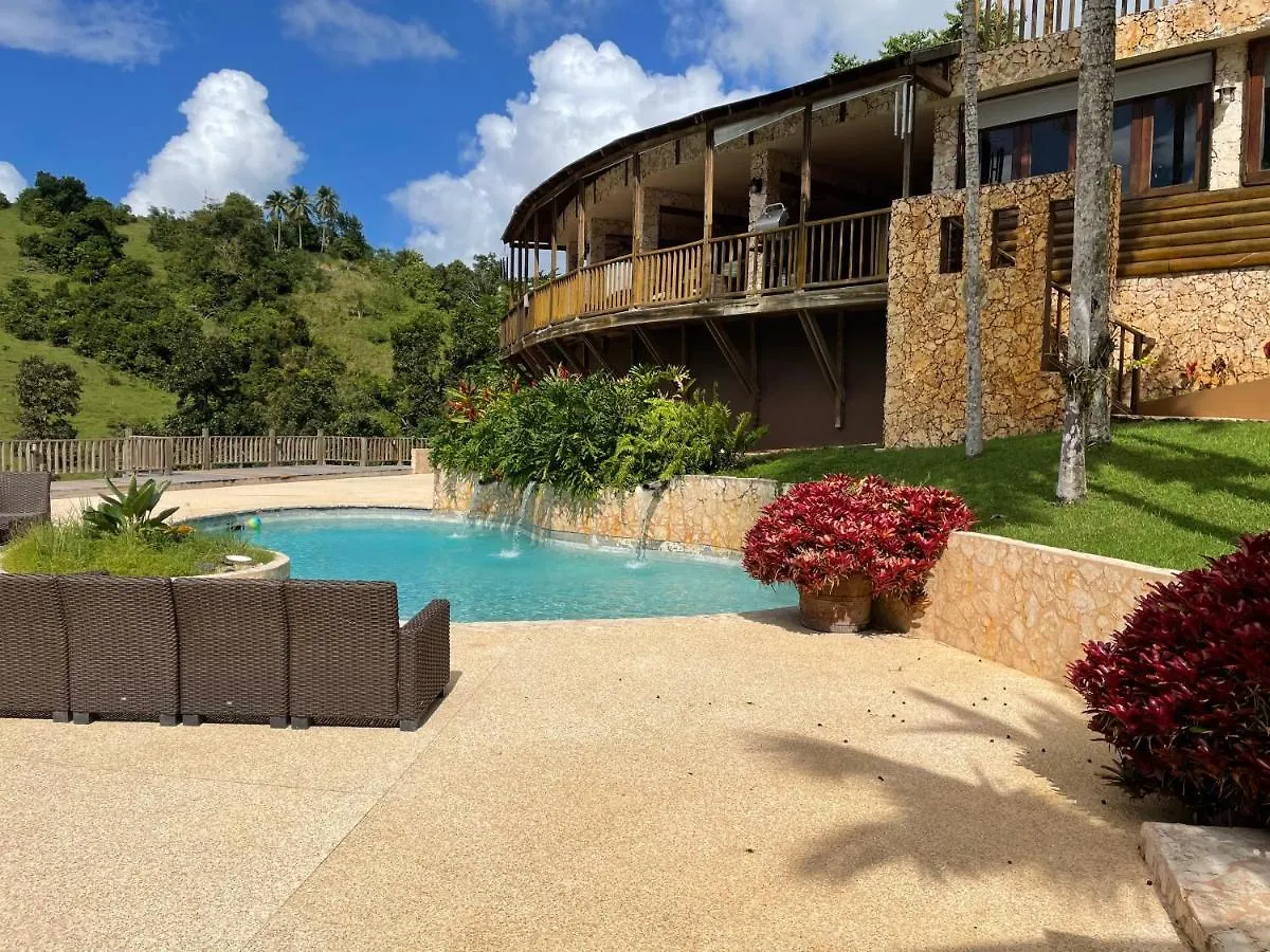 Hacienda Elena Paraiso Tropical location